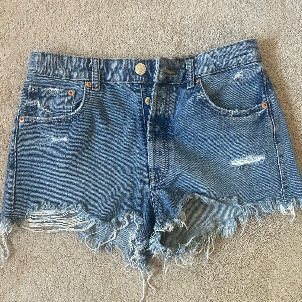 zara high rise denim shorts